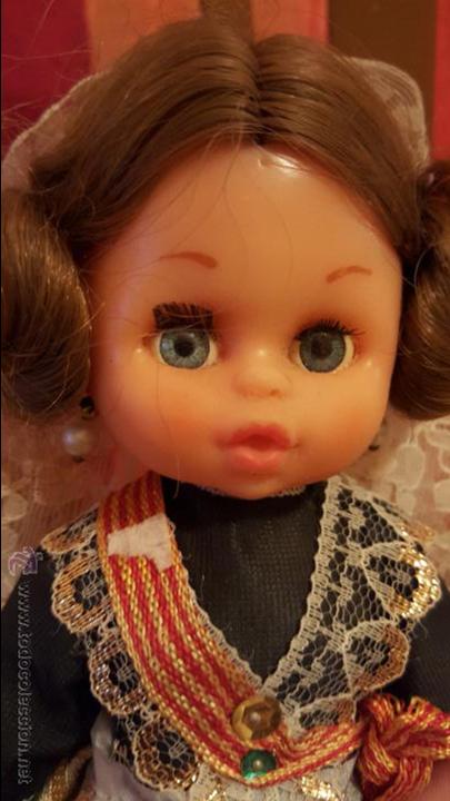 Mu&ntilde;ecas espa&ntilde;olas modernas: Mu&ntilde;eca con traje regional, 23cm aprox. - Foto 3