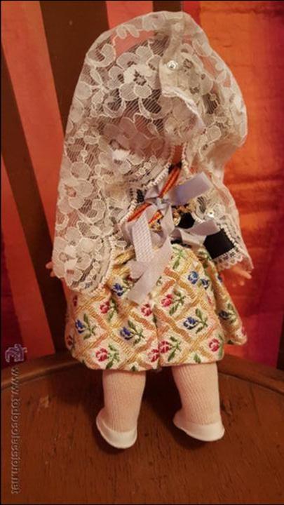 Mu&ntilde;ecas espa&ntilde;olas modernas: Mu&ntilde;eca con traje regional, 23cm aprox. - Foto 5