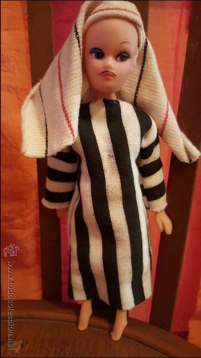 Mu&ntilde;ecas espa&ntilde;olas modernas: Mu&ntilde;eca rara personalizada - Foto 1