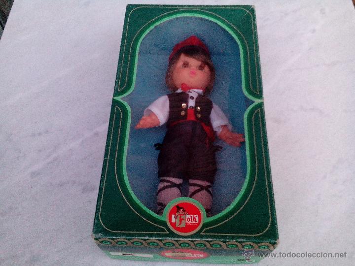 Mu&ntilde;ecas espa&ntilde;olas modernas: Mu&ntilde;eco Artesan&iacute;a Folk - Foto 1