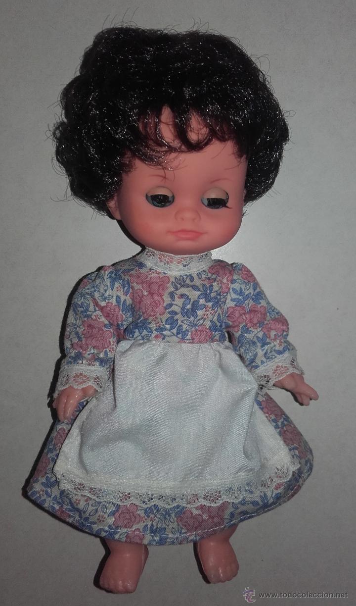 Mu&ntilde;ecas espa&ntilde;olas modernas: MU&Ntilde;ECA IRENE DE VICMA CON ROPA ORIGINAL - Foto 2