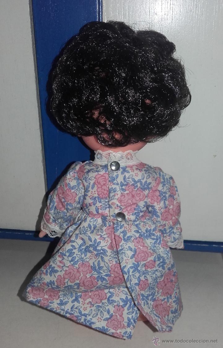 Mu&ntilde;ecas espa&ntilde;olas modernas: MU&Ntilde;ECA IRENE DE VICMA CON ROPA ORIGINAL - Foto 3