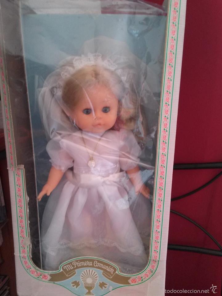 Poup&eacute;es Espagnoles Modernes: MU&Ntilde;ECA DE COMUNICI&Oacute;N PEREZ Y GALSEM. A&Ntilde;OS 70. CAJA DETERIORADA POR EL TIEMPO PERO SIN JUGAR.
