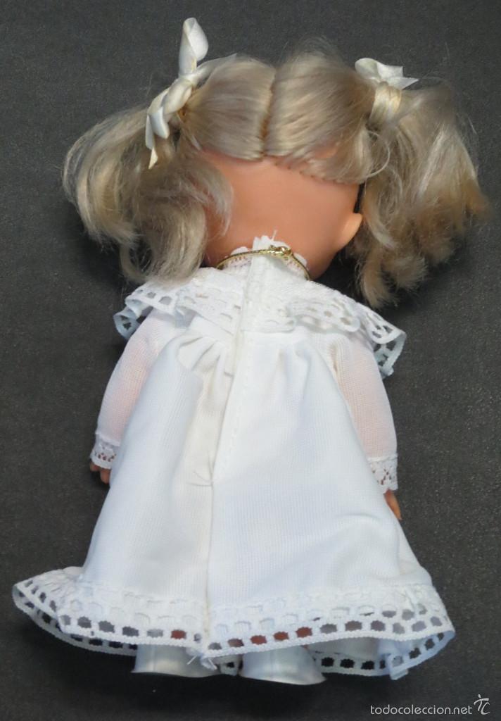 Mu&ntilde;ecas espa&ntilde;olas modernas: MU&Ntilde;ECA PRIMERA COMUNI&Oacute;N A&Ntilde;OS 70-80 - Foto 3