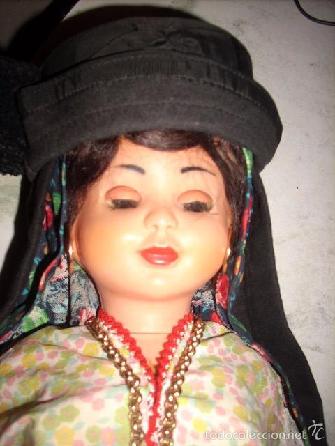 Mu&ntilde;ecas espa&ntilde;olas modernas: Mu&ntilde;eca con traje t&iacute;pico - Foto 3