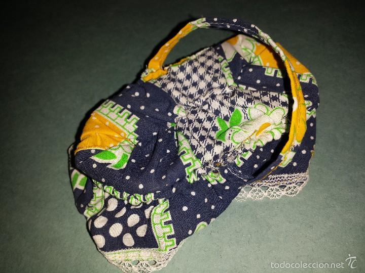 Mu&ntilde;ecas espa&ntilde;olas modernas: MU&Ntilde;ECO BEBE CON CANASTILLA - Foto 2