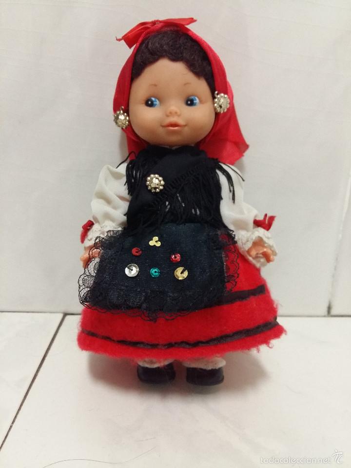 Mu&ntilde;ecas espa&ntilde;olas modernas: Mu&ntilde;eca regional Gallega Roselly - Foto 3