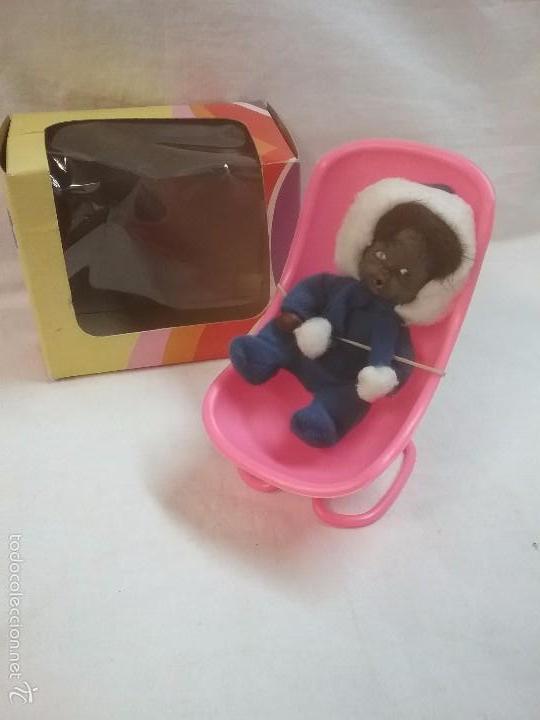 Mu&ntilde;ecas Espa&ntilde;olas Modernas: ANTIGUA MU&Ntilde;ECA CON HAMACA EN CAJA , NUEVA - A&Ntilde;OS 70