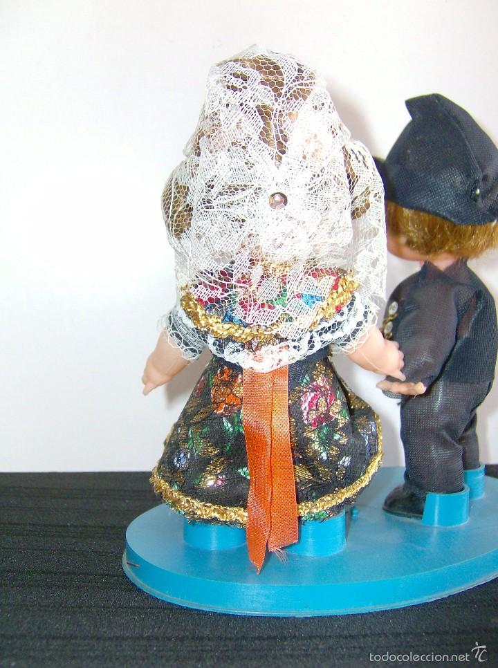 Mu&ntilde;ecas espa&ntilde;olas modernas: PAREJA CON TRAJES REGIONALES. - Foto 4
