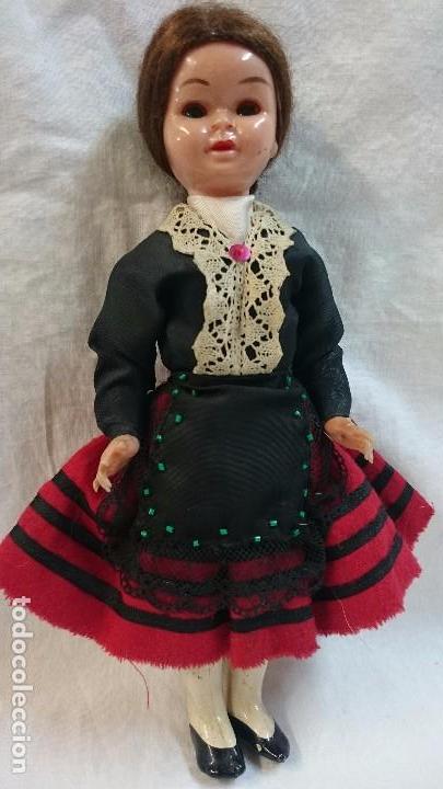 Mu&ntilde;ecas espa&ntilde;olas modernas: ANTIGUA MU&Ntilde;ECA REGIONAL - Foto 1