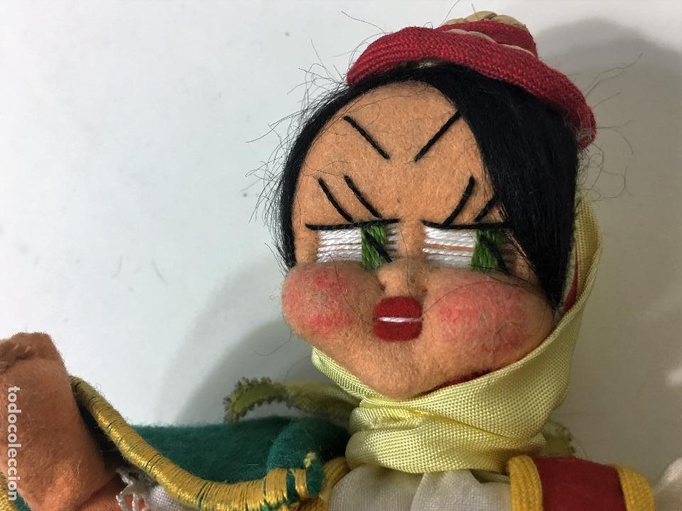 Mu&ntilde;ecas espa&ntilde;olas modernas: mu&ntilde;eca de trapo con traje regional 19 cms. - Foto 3