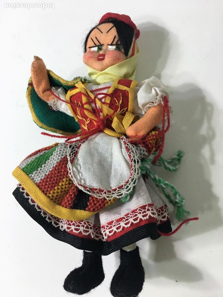 Mu&ntilde;ecas espa&ntilde;olas modernas: mu&ntilde;eca de trapo con traje regional 19 cms. - Foto 4