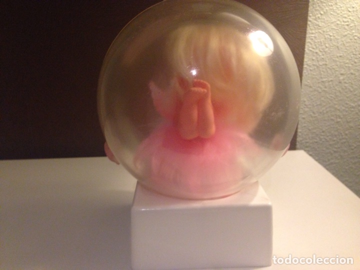 Mu&ntilde;ecas espa&ntilde;olas modernas: Mu&ntilde;eca dentro de Burbuja,- 1960-70... - Foto 2