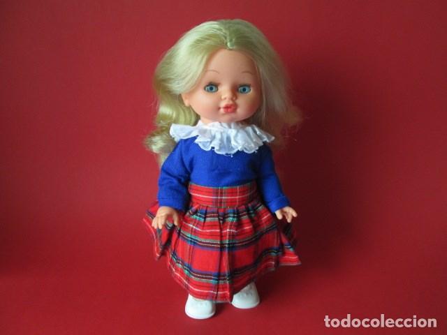 Mu&ntilde;ecas espa&ntilde;olas modernas: MU&Ntilde;ECA ANTIGUA DE LA MARCA B.B. - Foto 1