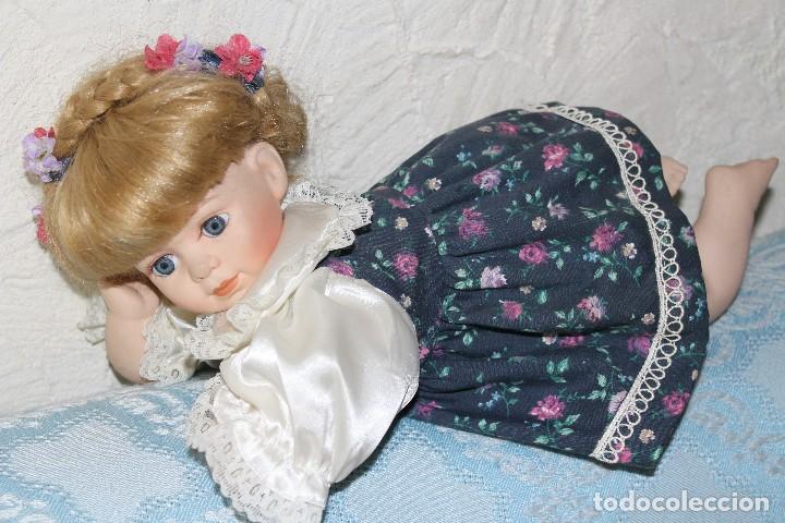 Modern Spanish Dolls: MU&Ntilde;ECA DE PORCELANA PARA CAMA EN GRACIOSA POSICI&Oacute;N TUMBADA BOCA ABAJO