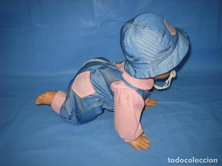 Mu&ntilde;ecas espa&ntilde;olas modernas: Mu&ntilde;eco que gatea mu&ntilde;ecos Berjuan - Foto 3