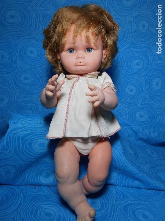 Mu&ntilde;ecas espa&ntilde;olas modernas: MU&Ntilde;ECA MARCA TOYSE DE UNOS 42 CM - Foto 1
