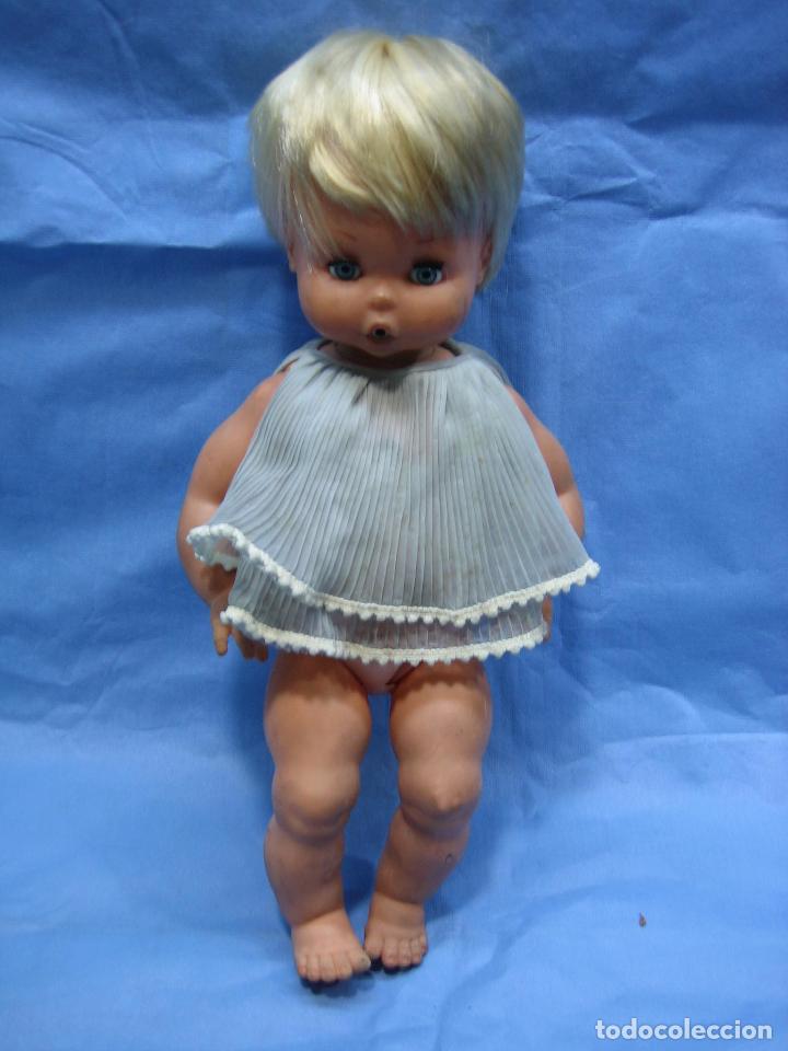 Mu&ntilde;ecas espa&ntilde;olas modernas: Mu&ntilde;eca fabricada en Espa&ntilde;a. Mide 44 cm - Foto 2