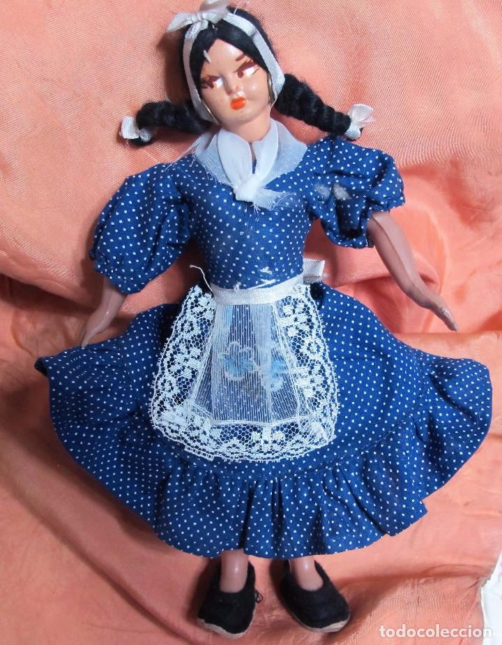 Mu&ntilde;ecas espa&ntilde;olas modernas: MU&Ntilde;ECA DE PLASTICO A&Ntilde;OS 60 - Foto 1
