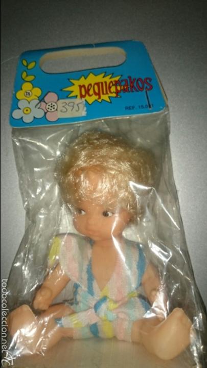 Mu&ntilde;ecas espa&ntilde;olas modernas: Mu&ntilde;eca Pequepakos en su bolsa - Foto 1