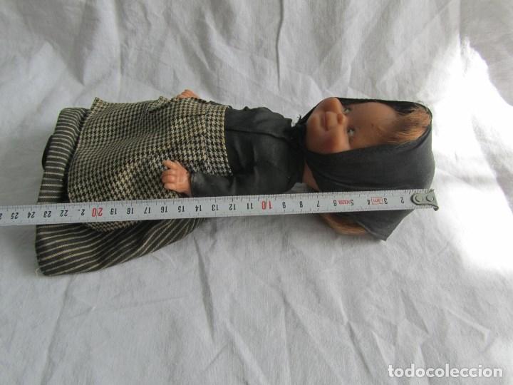 Mu&ntilde;ecas espa&ntilde;olas modernas: Peque&ntilde;a mu&ntilde;eca viuda - Foto 2