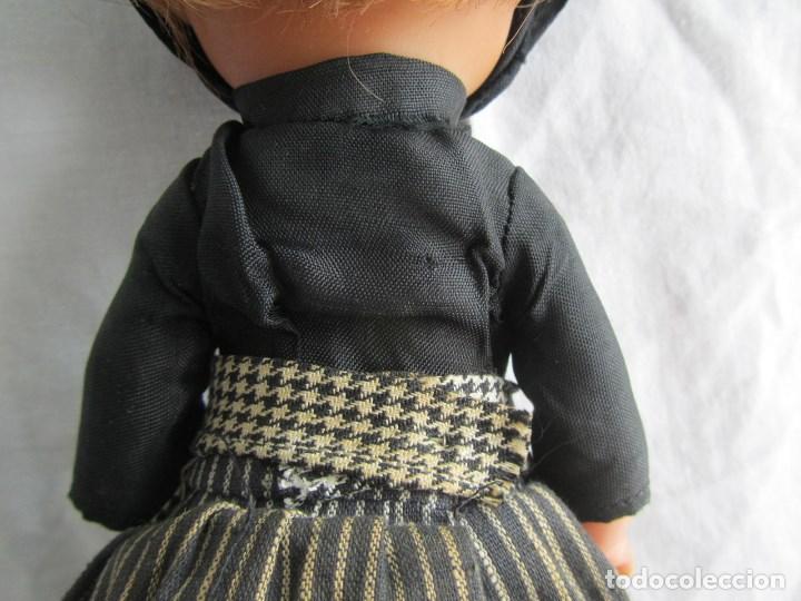 Mu&ntilde;ecas espa&ntilde;olas modernas: Peque&ntilde;a mu&ntilde;eca viuda - Foto 9