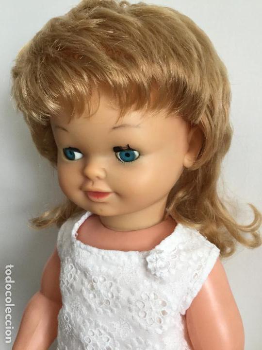 Mu&ntilde;ecas espa&ntilde;olas modernas: ANTIGUA MU&Ntilde;ECA ANDADORA CELESTE DE BB - Foto 2