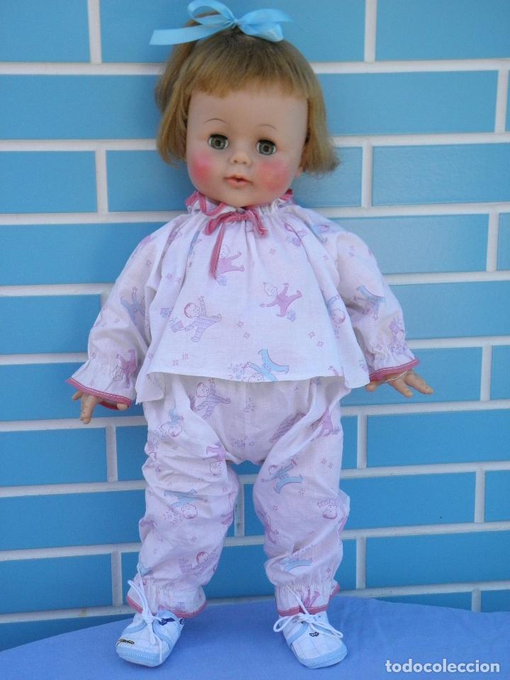 Mu&ntilde;ecas Espa&ntilde;olas Modernas: Antigua mu&ntilde;eca americana Kissy de Ideal Toy de los a&ntilde;os 60