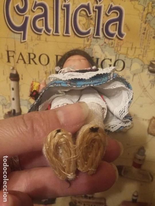 Mu&ntilde;ecas espa&ntilde;olas modernas: Antigua mu&ntilde;eca vestida de regional - Foto 4