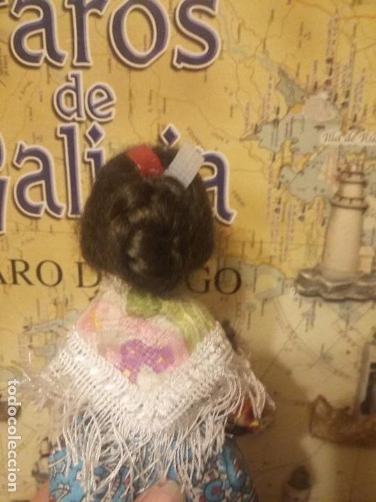 Mu&ntilde;ecas espa&ntilde;olas modernas: Antigua mu&ntilde;eca vestida de regional - Foto 5