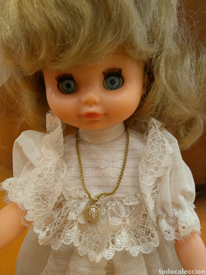 Mu&ntilde;ecas espa&ntilde;olas modernas: MU&Ntilde;ECA DE COMUNION CON VELA DE CERA GOMA Y PL&Aacute;STICO - Foto 4
