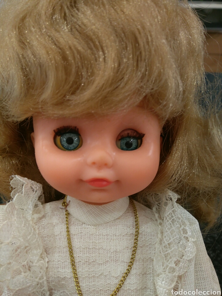 Mu&ntilde;ecas espa&ntilde;olas modernas: MU&Ntilde;ECA DE COMUNION CON VELA DE CERA GOMA Y PL&Aacute;STICO - Foto 5