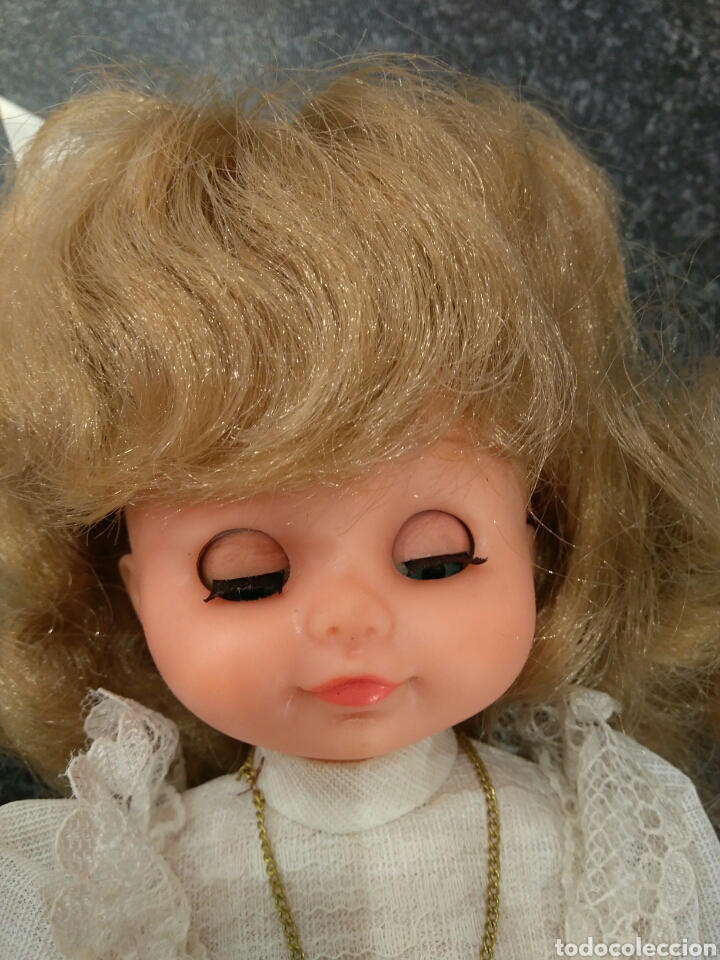 Mu&ntilde;ecas espa&ntilde;olas modernas: MU&Ntilde;ECA DE COMUNION CON VELA DE CERA GOMA Y PL&Aacute;STICO - Foto 6