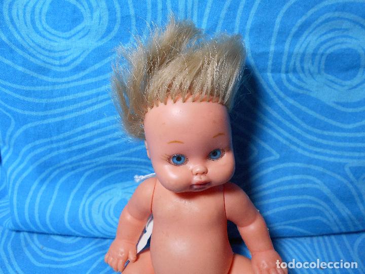 Mu&ntilde;ecas espa&ntilde;olas modernas: PEQUE&Ntilde;O MU&Ntilde;ECO MARCA BB, MIDE 14 CM - Foto 2