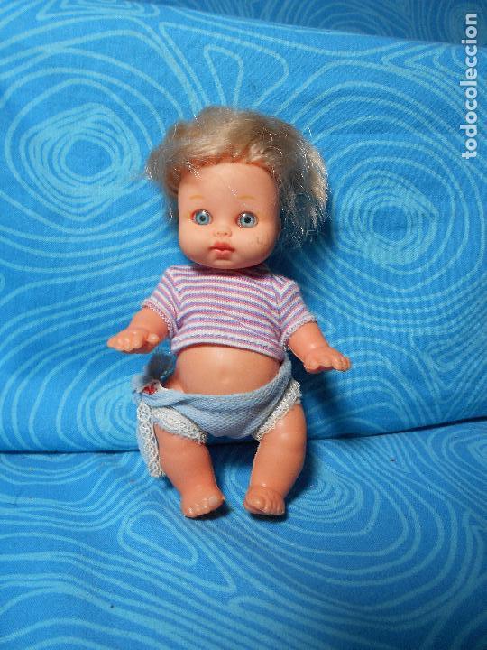 Mu&ntilde;ecas espa&ntilde;olas modernas: PEQUE&Ntilde;O MU&Ntilde;ECO MARCA BB, MIDE 14 CM - Foto 2