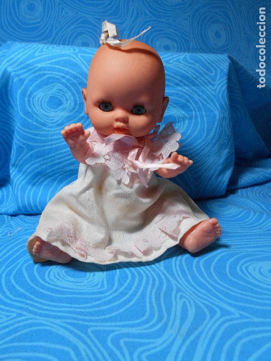 Mu&ntilde;ecas espa&ntilde;olas modernas: PEQUE&Ntilde;A MU&Ntilde;ECA MARCA JESMAR, MIDE 24 CM - Foto 7