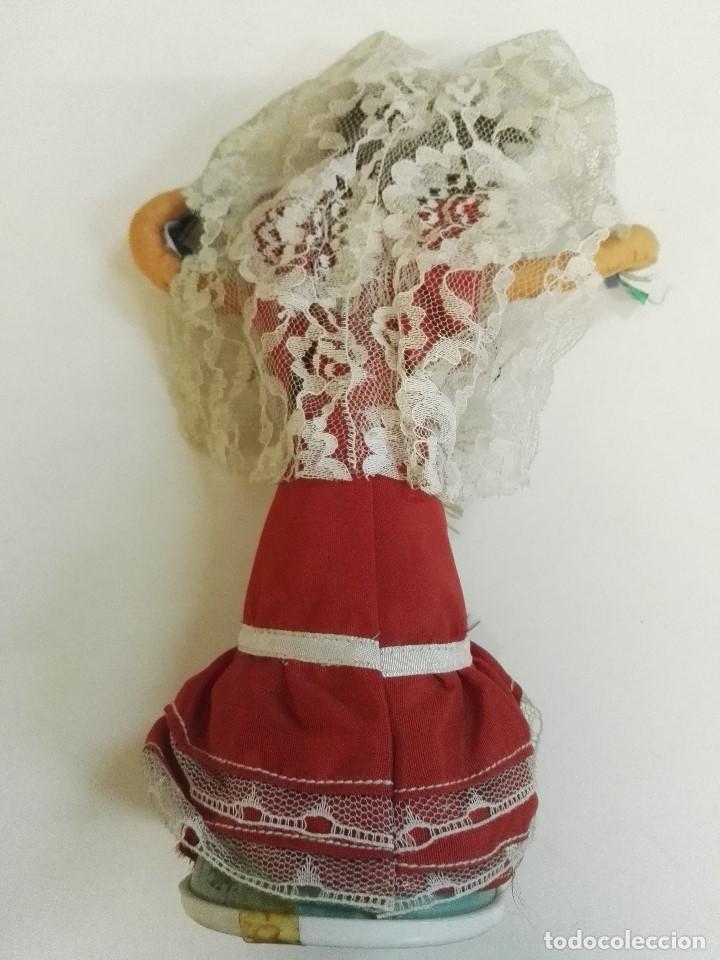 Mu&ntilde;ecas espa&ntilde;olas modernas: Mu&ntilde;eca tipo flamenca de comprada en 1970 en Vallbona. - Foto 4