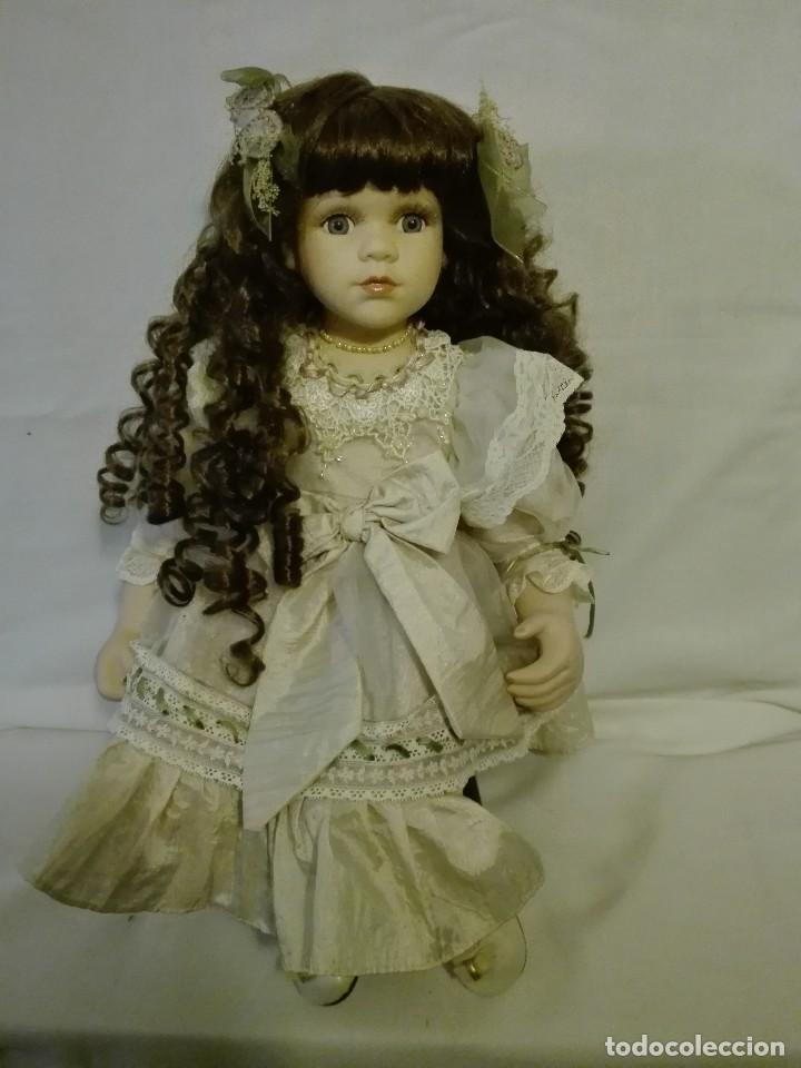 Mu&ntilde;ecas espa&ntilde;olas modernas: mu&ntilde;eca de porcelana - Foto 1