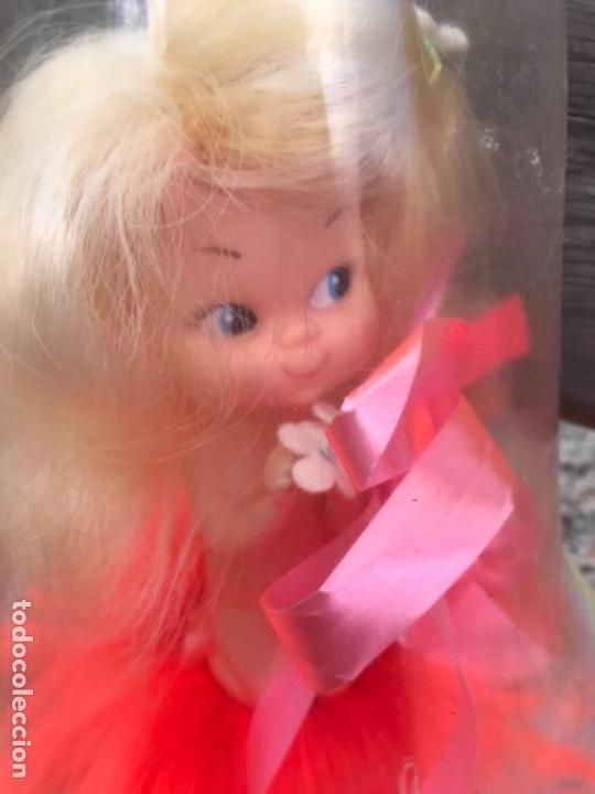 Mu&ntilde;ecas espa&ntilde;olas modernas: Mu&ntilde;eca, en hornacina de plastico - Foto 2