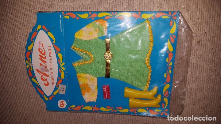 Mu&ntilde;ecas espa&ntilde;olas modernas: VESTIDO Y BOTAS MU&Ntilde;ECA ANTIGUA - Foto 1