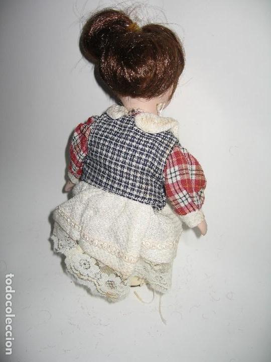Mu&ntilde;ecas espa&ntilde;olas modernas: MU&Ntilde;ECA DE PORCELANA - Foto 3