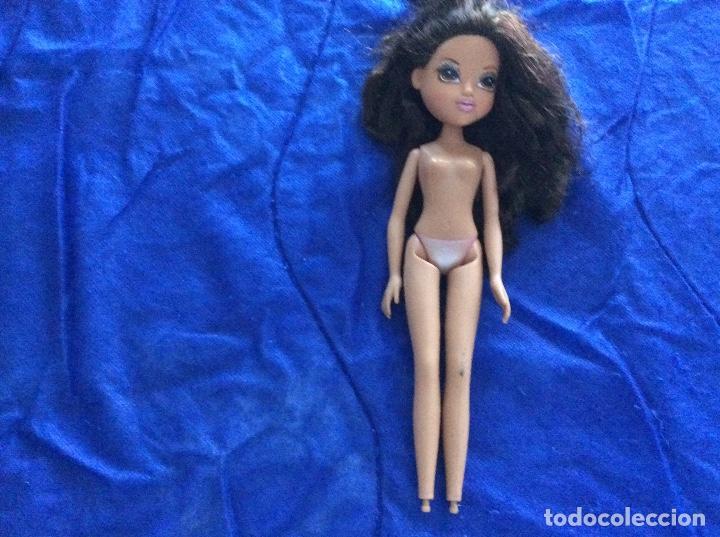 Mu&ntilde;ecas espa&ntilde;olas modernas: Mu&ntilde;eca tipo Brazt articulada - Foto 1