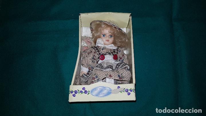 Mu&ntilde;ecas espa&ntilde;olas modernas: MU&Ntilde;ECA PORCELANA DE COLECCION - Foto 1