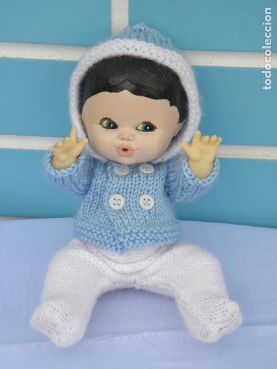 Mu&ntilde;ecas espa&ntilde;olas modernas: Mu&ntilde;eco beb&eacute; antiguo de 23 cm - Foto 1