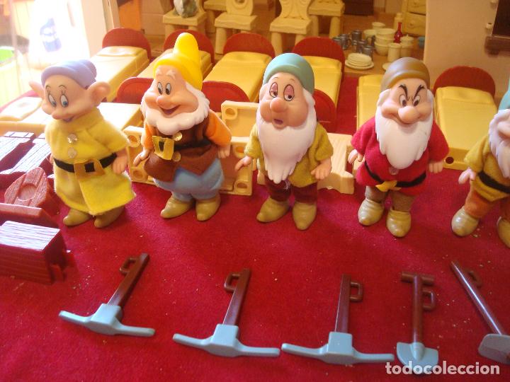 Mu&ntilde;ecas espa&ntilde;olas modernas: SIETE 7 ENANITOS Y CASA CON MUCHOS COMPLEMENTOS DE SIMBA - Foto 3