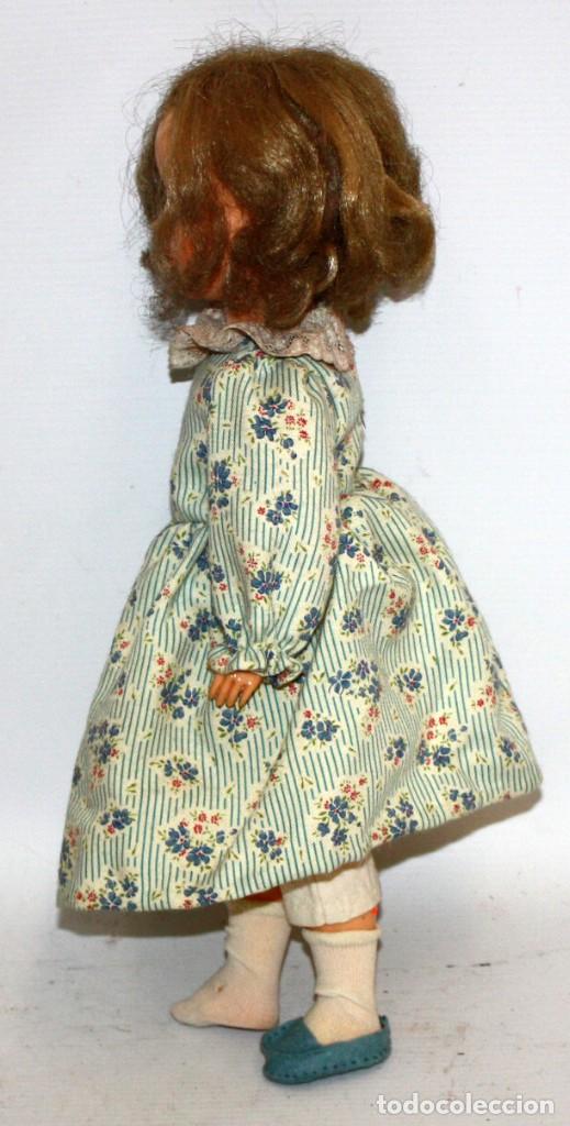 Mu&ntilde;ecas espa&ntilde;olas modernas: MU&Ntilde;ECA DE PLASTICO DE LOS A&Ntilde;OS 60 - Foto 5