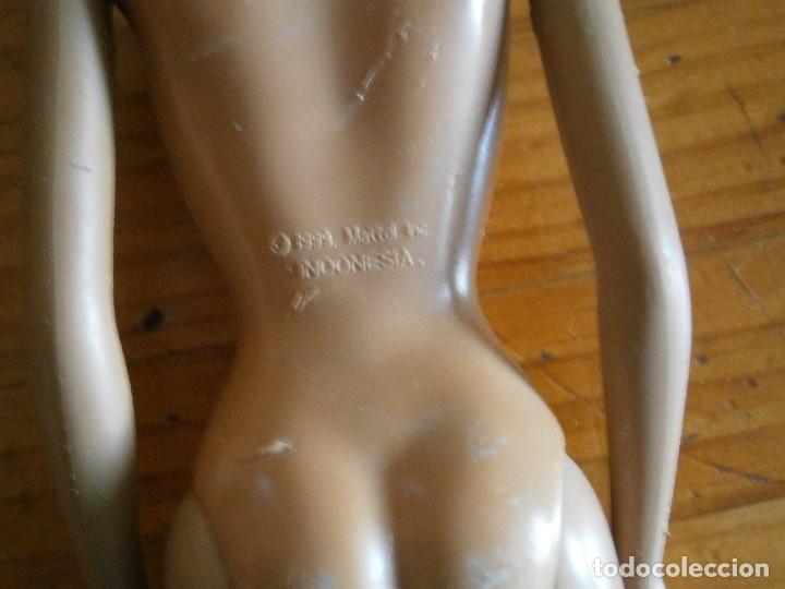Mu&ntilde;ecas espa&ntilde;olas modernas: MU&Ntilde;ECA BARBIE MATTEL 1999 - Foto 4