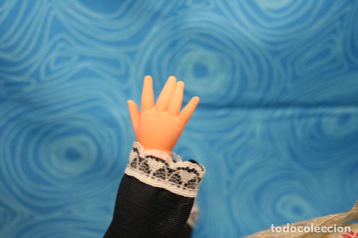 Mu&ntilde;ecas espa&ntilde;olas modernas: MU&Ntilde;ECA FALLERA, NANCY SINTRA? - Foto 12