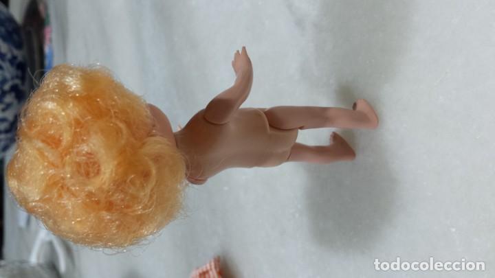Mu&ntilde;ecas espa&ntilde;olas modernas: Mu&ntilde;equita de plastico. - Foto 3