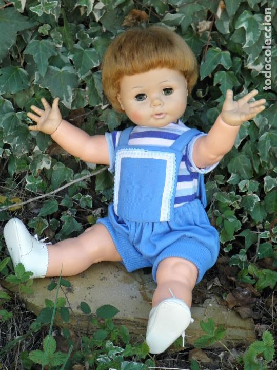 Mu&ntilde;ecas Espa&ntilde;olas Modernas: Antigua mu&ntilde;eca americana Kissy de Ideal customizada de ni&ntilde;o